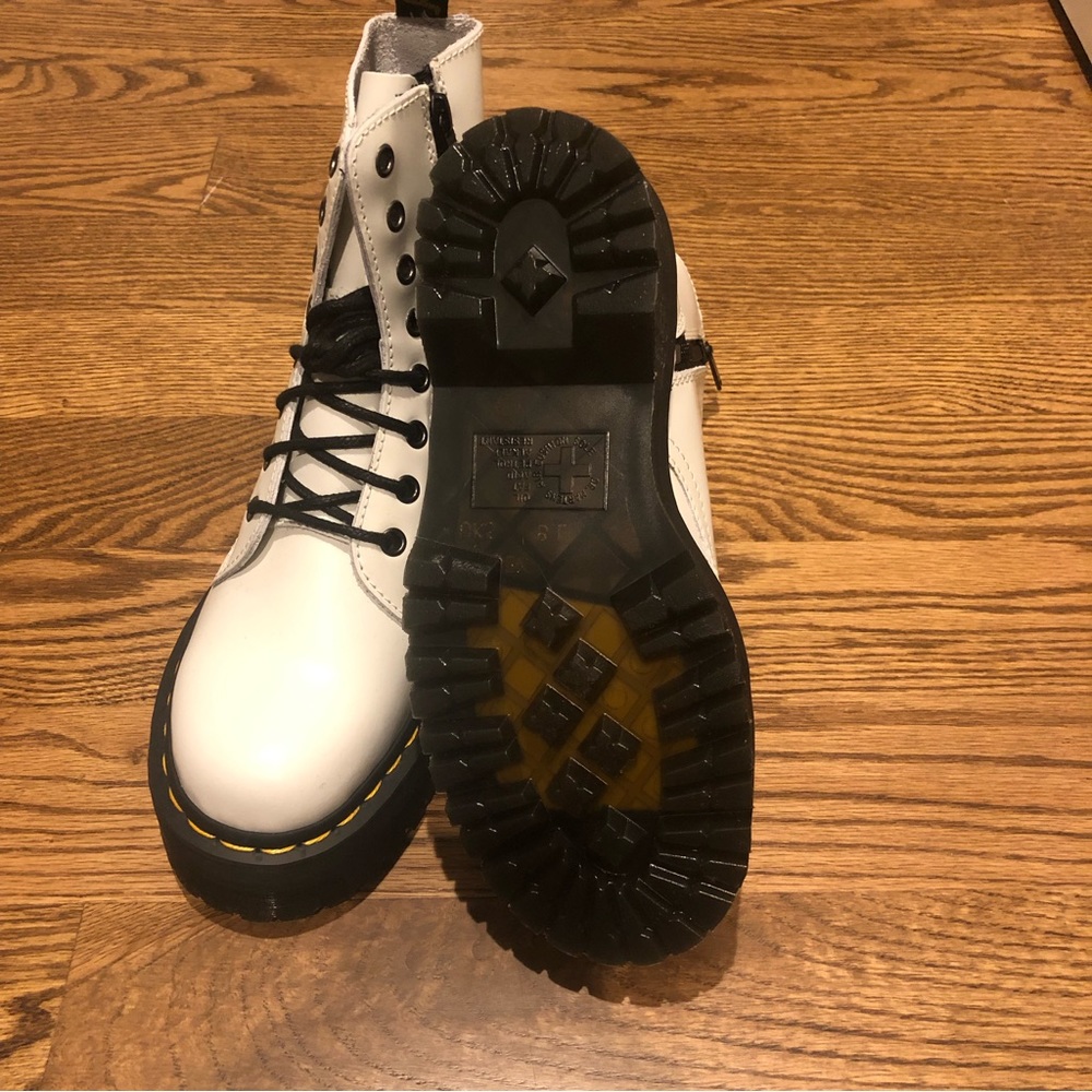 Dr. Marten’s White Jadon Boots - Picture 6 of 7